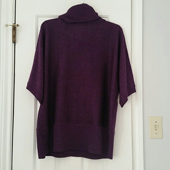 Ladies Sweater - Picture 4 of 4